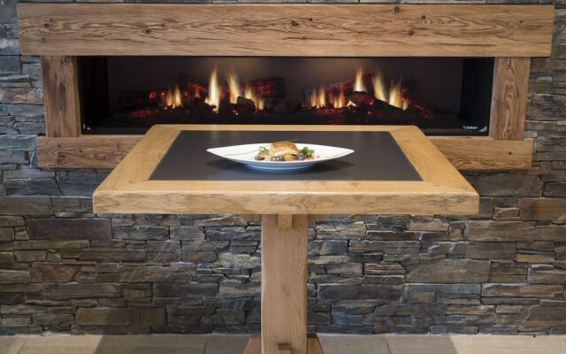 Hôtel Restaurant Bois Joly