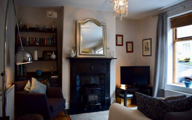Central 2 Bedroom Dublin Home