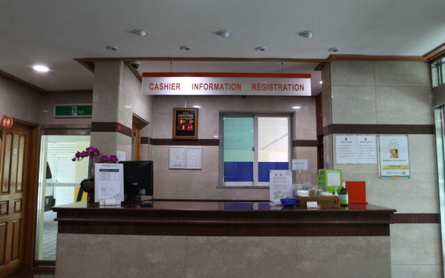 Diamond Hotel