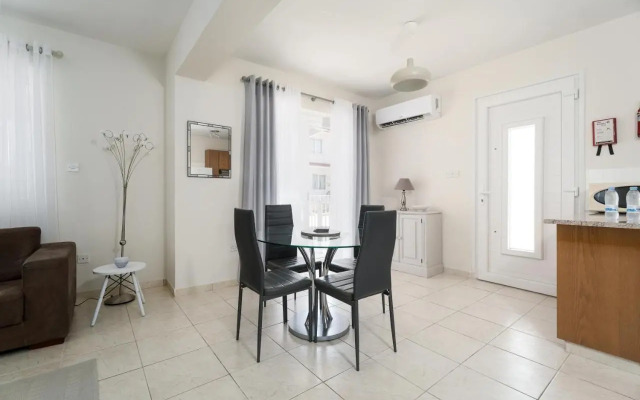 Villa Thalia Dafni 1