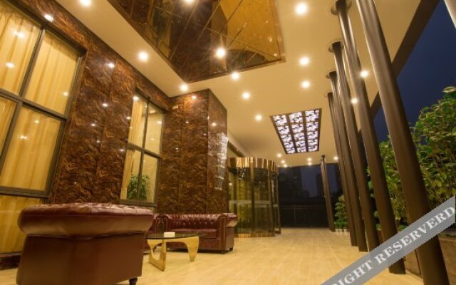 Polysheron Hotel (Wuhan South Lake Poly Central Mansion)