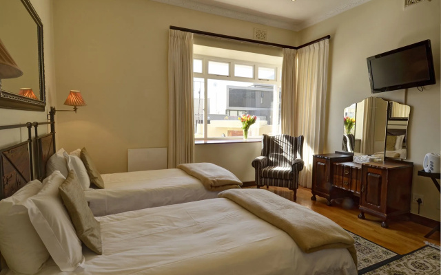Sundown Manor Guest House