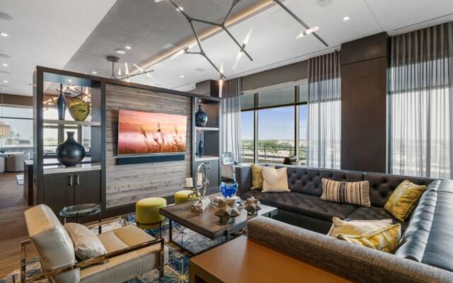 Bluebird Suites near Chevy Chase