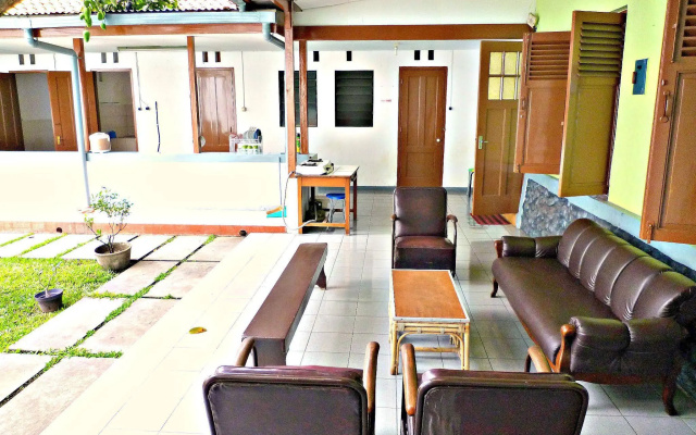 De Hoff Cihampelas Cottage – Lobby – Bandung