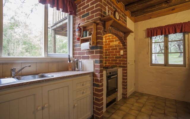 William Bay Cottages