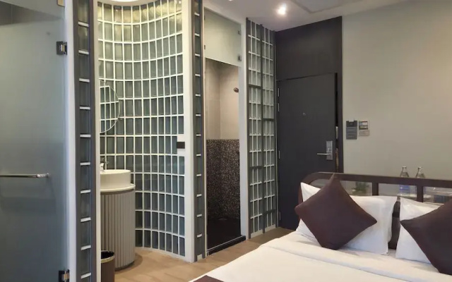 Warm Pillow Hotel Bangkok