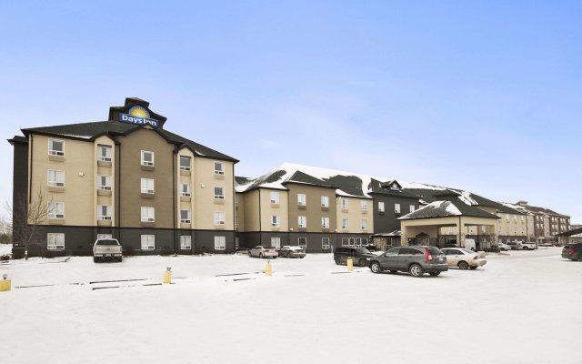 Days Inn by Wyndham Regina