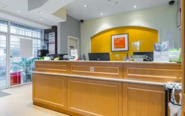 Home Inn Shanghai Nanjing Road Pedestrain Street Metro Station