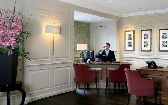 Macdonald Compleat Angler