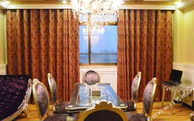 Luoman Boutique Hotel