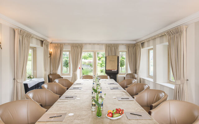 Lords of the Manor Hotel