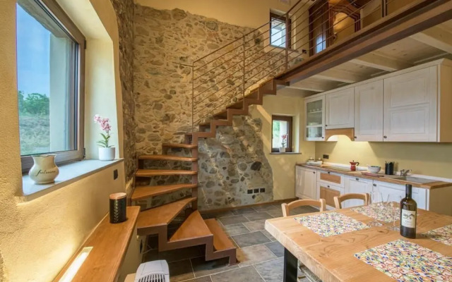 Room-charming Alessandria Apartment With