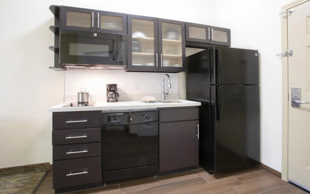 Candlewood Suites Longmont - Boulder Area by IHG