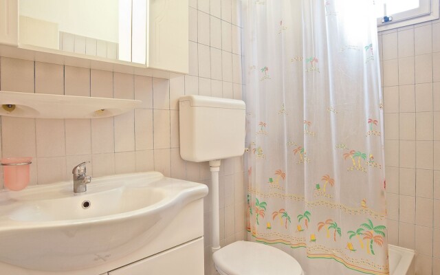 Modern Apartment in Rovinj Near Sea