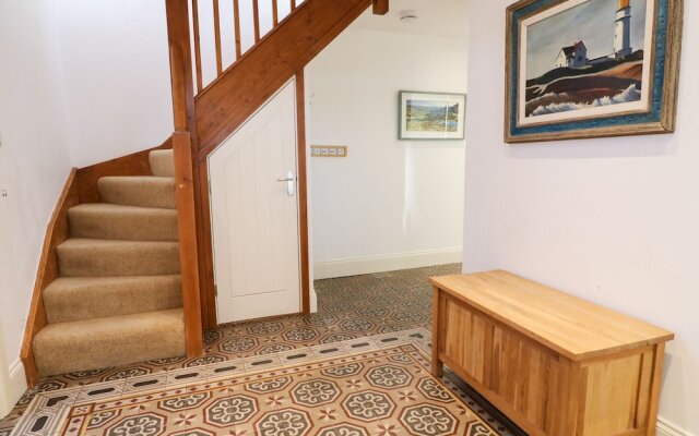 2 Lighthouse Cottage, Barrow-in-Furness