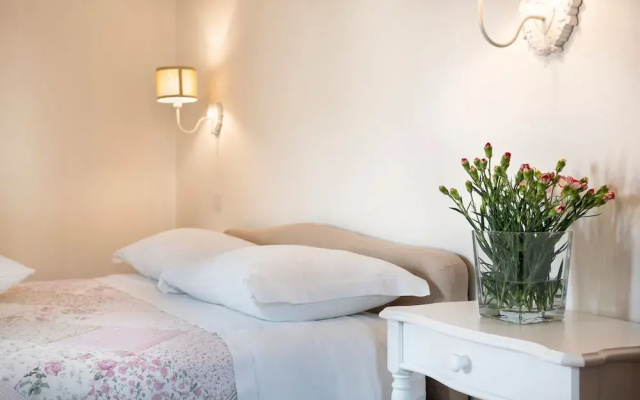 Apartment in Noble Villa Near Ecological Park