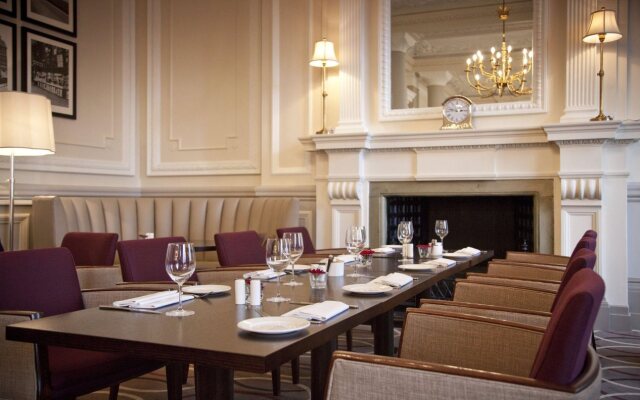 The Clermont London, Victoria