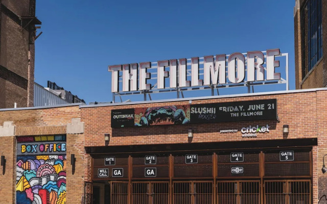 Old City 2 BR  Near Historic Sites