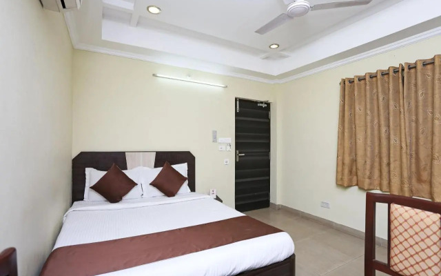 Hotel Saraswathi Residency