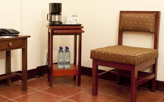 Best Western Las Mercedes Leon
