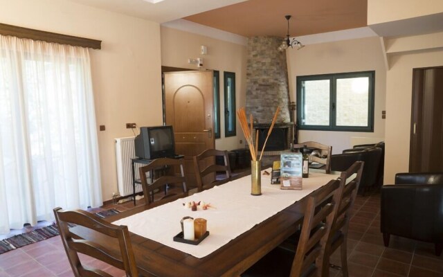 Elia Therissos Maisonettes