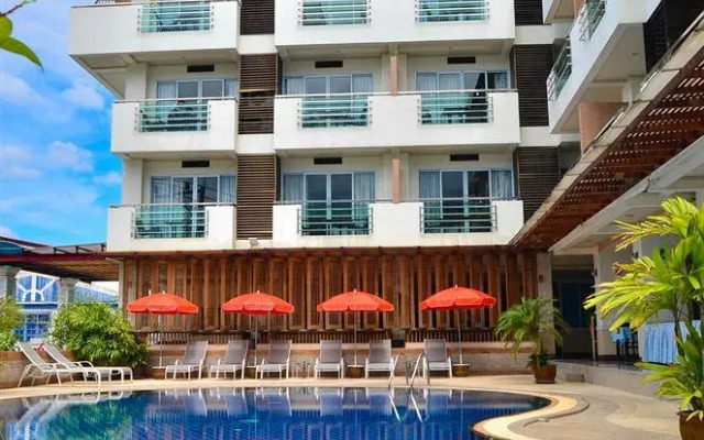 First Residence Hotel