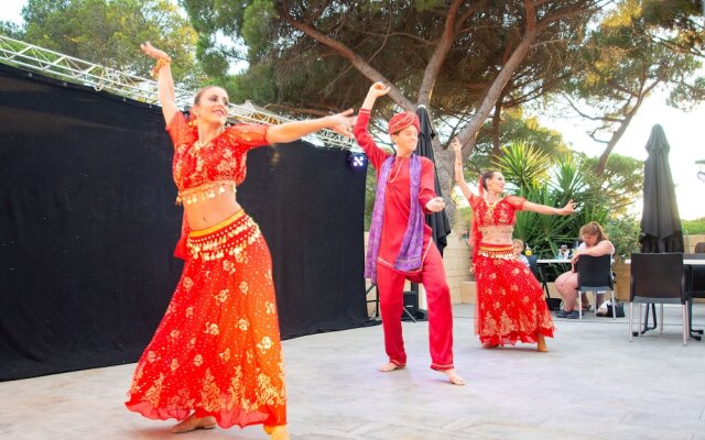 Camping Le Méditerranée