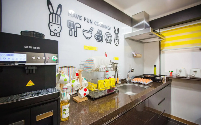 24 Guest House Haeundae Premier