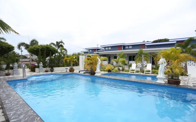 MB House Resort