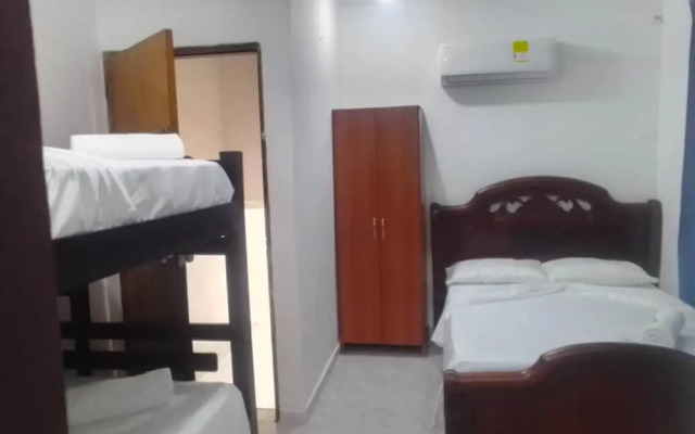 Casa De 2 Hab 2Ag-1M Con Jacuzzi Y Wifi - Guesthouse in Cartagena - Photo 2