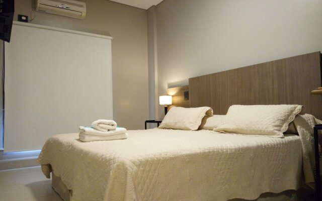 Apart Hotel Comra