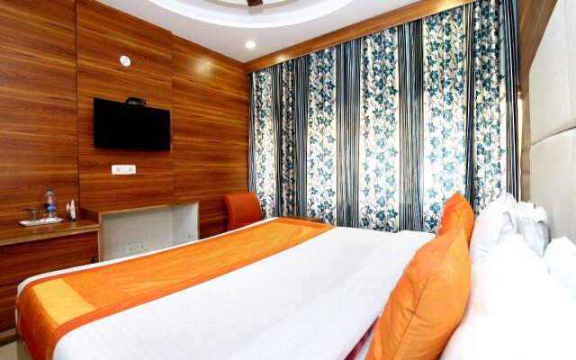 Fabexpress Grand Inn
