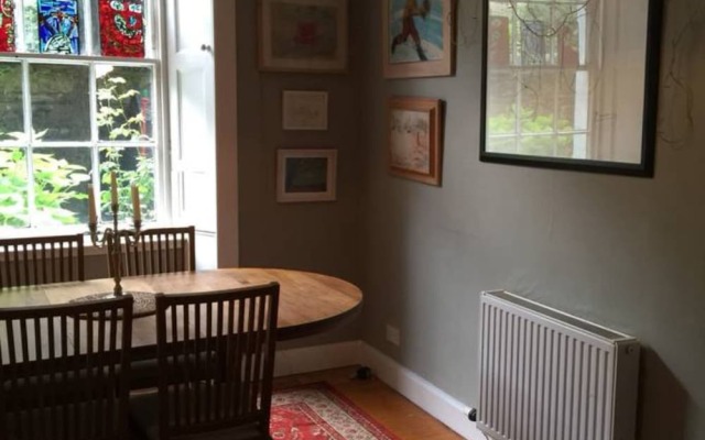 1 Bedroom Apartment Next To The Meadows