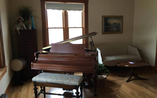 Attwood House Bed and Breakfast