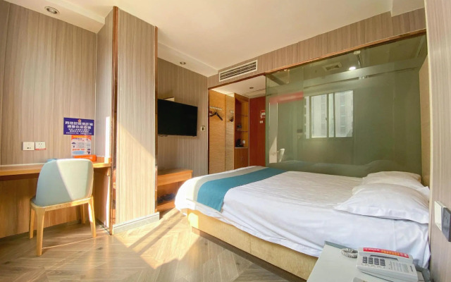 Homeinn Ease Hotel (Shanghai Wildlife Park Huinan Subway Station)