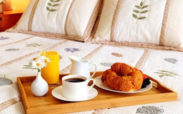 Srinidhi Grand Inn