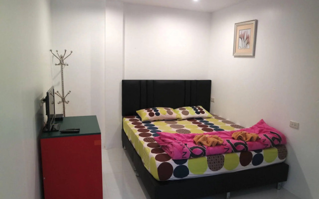 Blue Wave Cha am Hotel