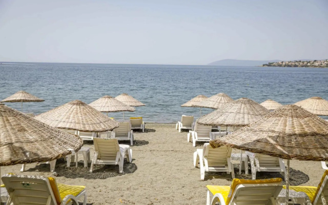 Teos Ormanci Tatil Koyu