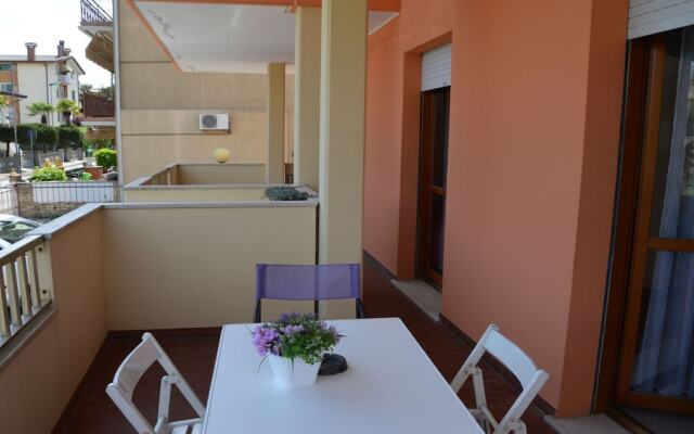 Wonderful two Bedroom Apartment Close to the Beach