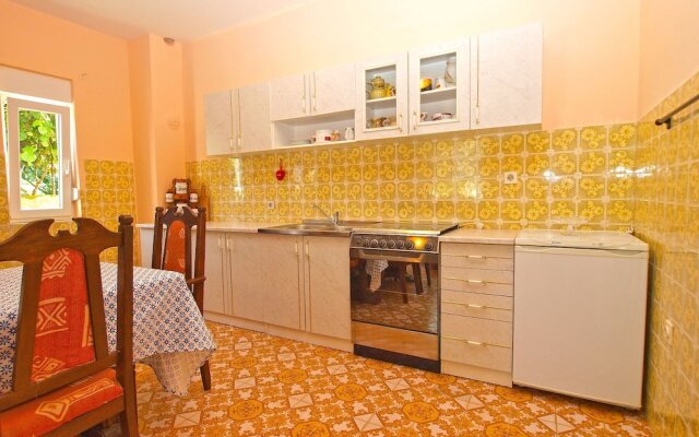 Apartment 1157