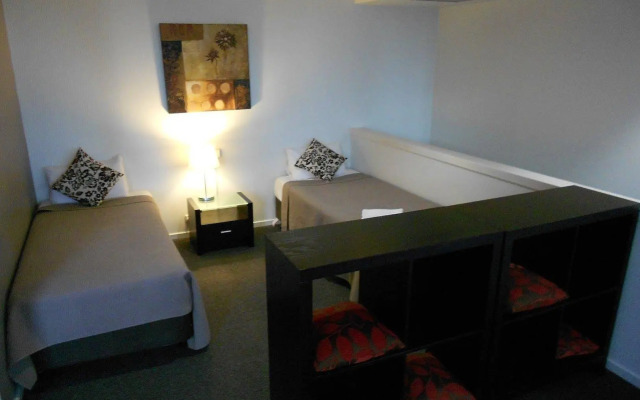 Best Western Riverside Apartments