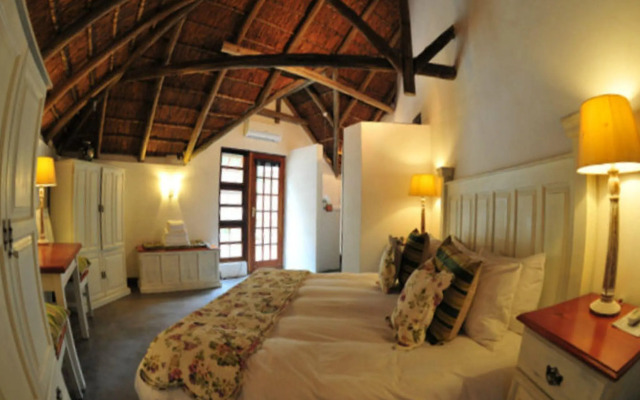 Utopia in Africa Guest Villa