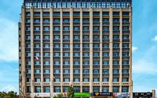 Zebra Hotel