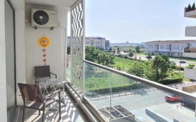 University Campus near Mamaia
