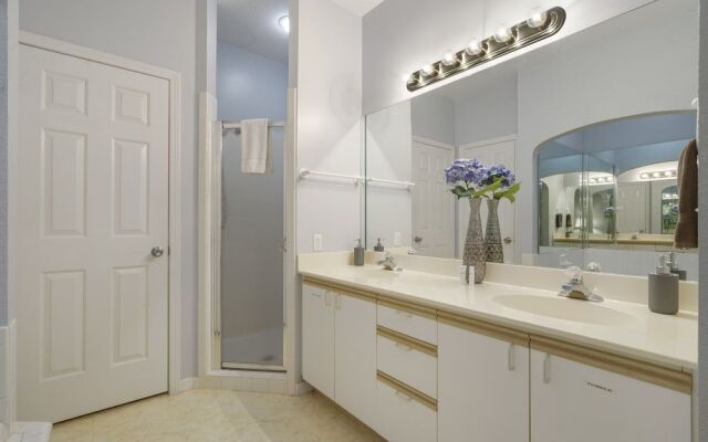 Holiday Ridge Retreat Duo - Holiday Hills Branson - Golf Resort - Outdoor Pools