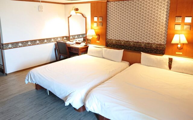 Balen Hotel