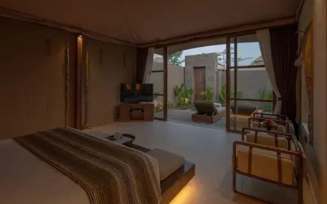Ubud Mas Glamping Luxury Tent