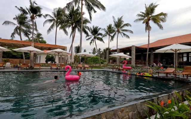 CHARM HON ROM VILLAS by SAZI