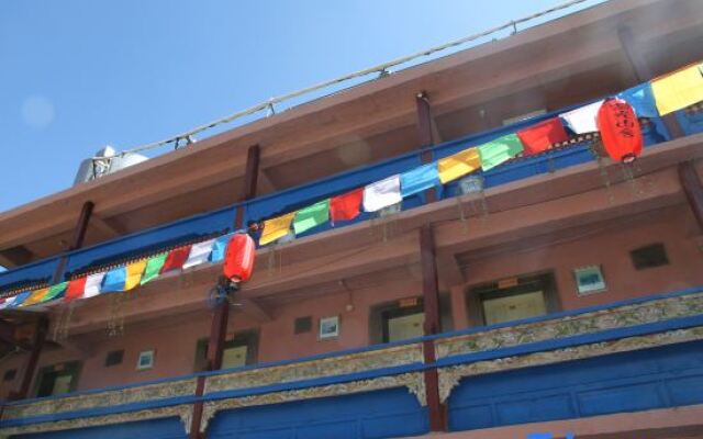 Wuhu Huguang Mountain House Inn