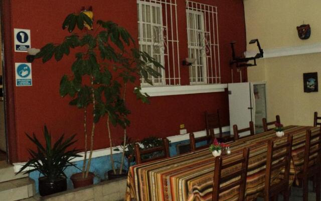 Hostal Bolivar Inn